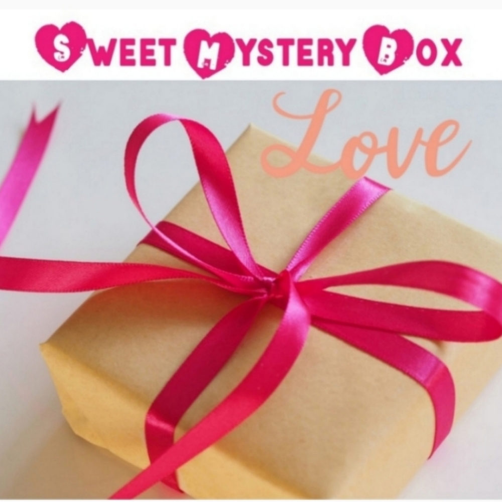 Sweet Mystery Box 🍨🍧🍦🍬